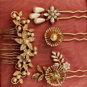SET OF 4 Golden Hair Pins